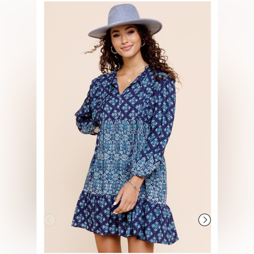 Blue Rain‎ Short Ruffle Long Sleeve Patchwork Print Blue Dress. Size XS
